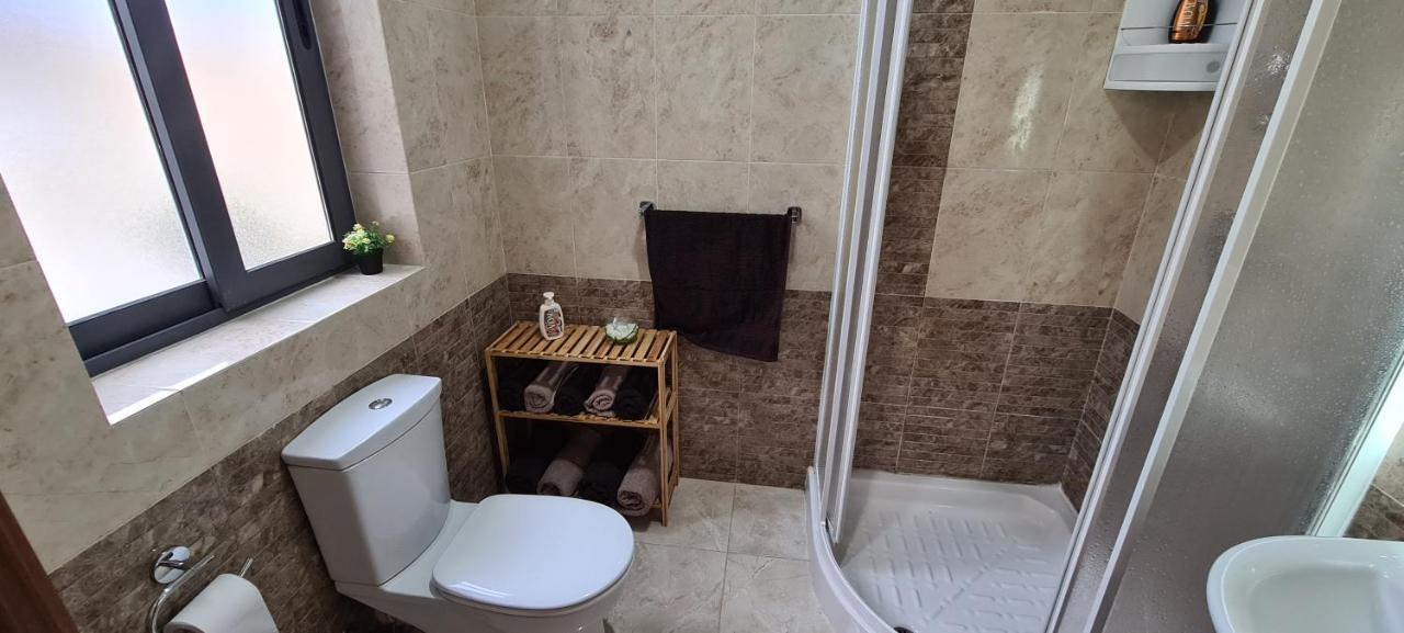 Large Apartment In Marsascala. Sleeps 6 Marsaskala Eksteriør billede