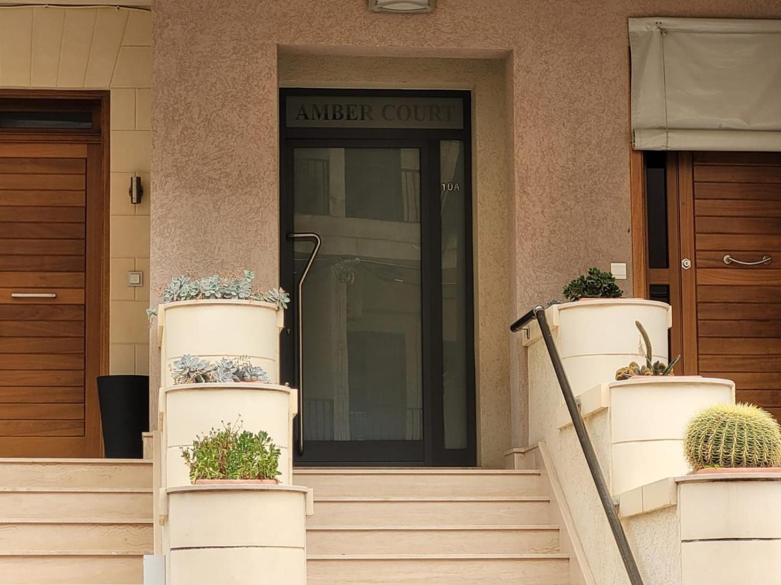 Large Apartment In Marsascala. Sleeps 6 Marsaskala Eksteriør billede