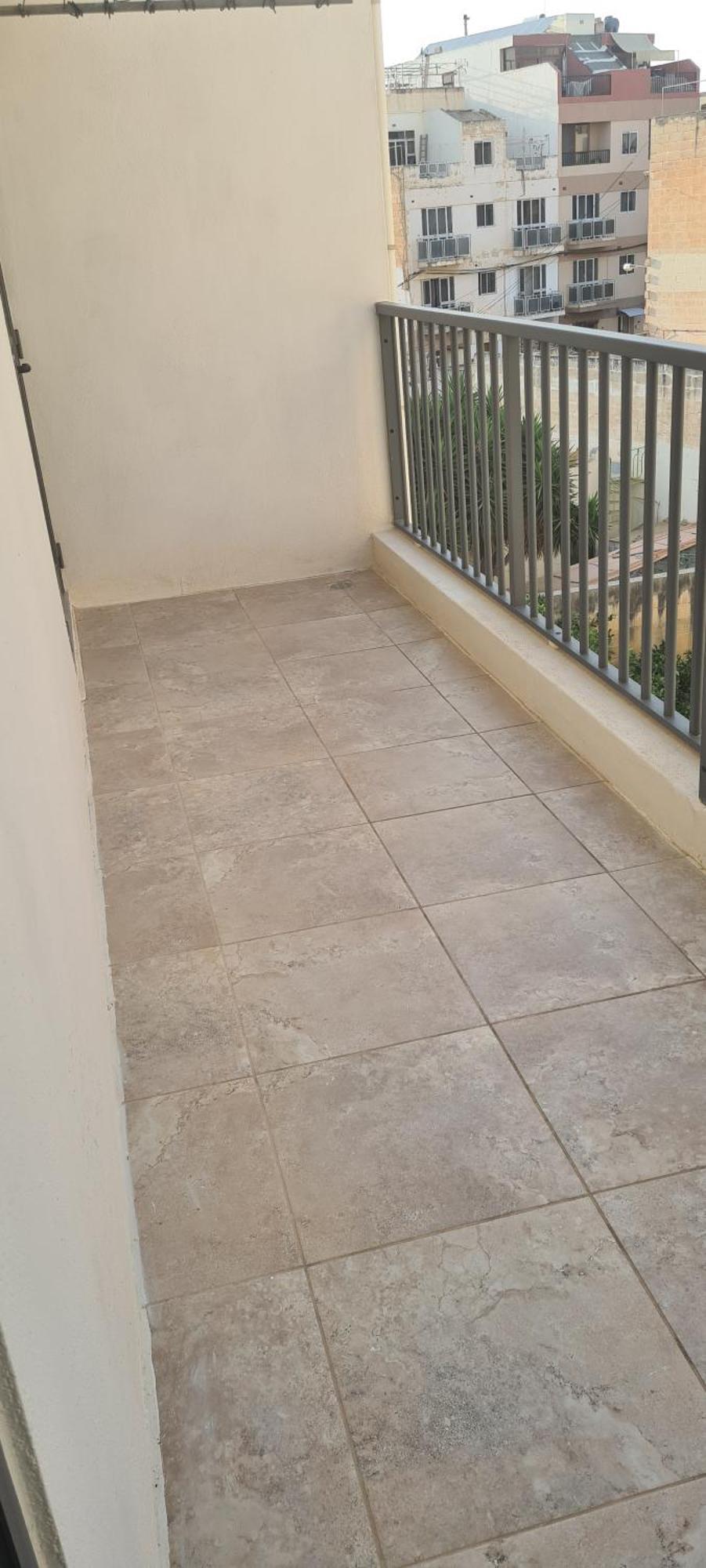 Large Apartment In Marsascala. Sleeps 6 Marsaskala Eksteriør billede